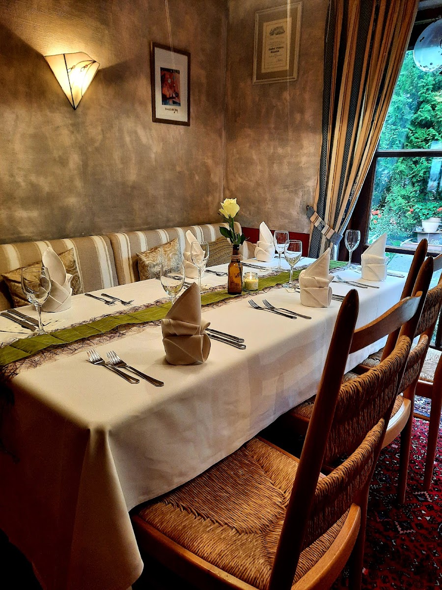 Schirra's Wirtshaus Zur Hohen Wurzel